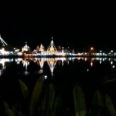 The Likeview Guesthouse Mae Hong Son Exteriör bild